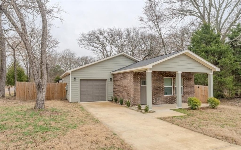 101 Inca Trail, Mabank, TX 75156, 3 Bedrooms Bedrooms, ,2 BathroomsBathrooms,Residential,For Sale,101 Inca Trail,20832558