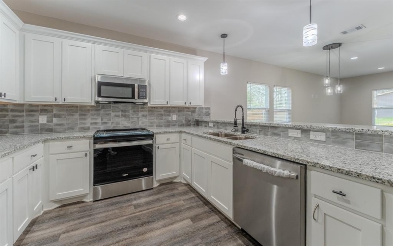 101 Inca Trail, Mabank, TX 75156, 3 Bedrooms Bedrooms, ,2 BathroomsBathrooms,Residential,For Sale,101 Inca Trail,20832558