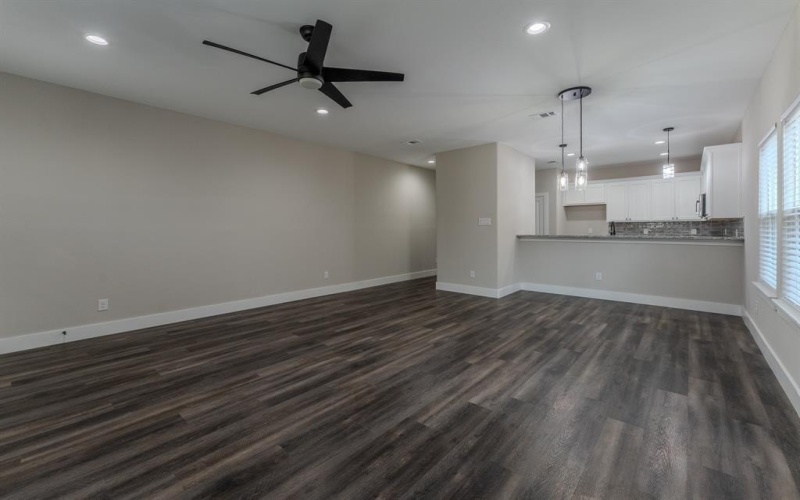 101 Inca Trail, Mabank, TX 75156, 3 Bedrooms Bedrooms, ,2 BathroomsBathrooms,Residential,For Sale,101 Inca Trail,20832558