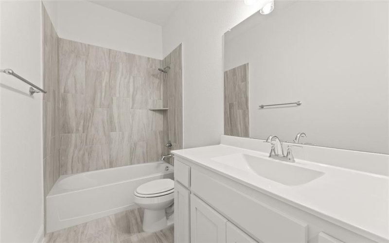 5616 Sweetwater Drive, Denton, TX 76226, 4 Bedrooms Bedrooms, ,3 BathroomsBathrooms,Residential,For Sale,5616 Sweetwater Drive,20832821