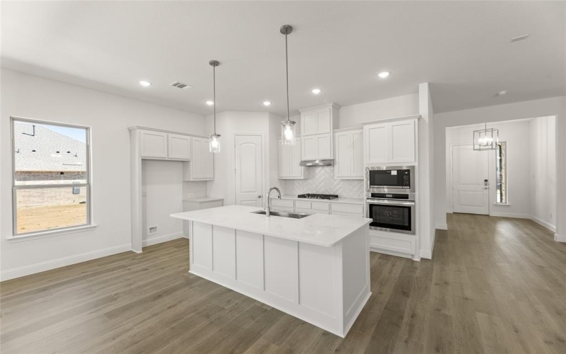 5616 Sweetwater Drive, Denton, TX 76226, 4 Bedrooms Bedrooms, ,3 BathroomsBathrooms,Residential,For Sale,5616 Sweetwater Drive,20832821