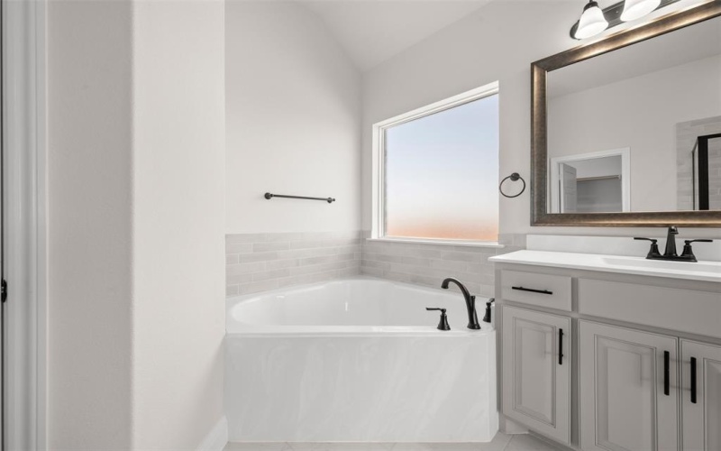 105 Howling, Godley, TX 76044, 4 Habitaciones Habitaciones , ,3 BañosBaños,Residential,En Venta,105 Howling,20832828