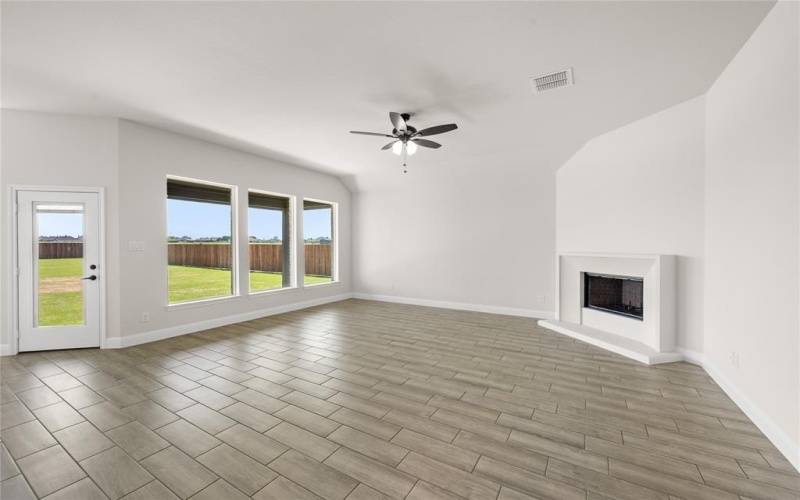 105 Howling, Godley, TX 76044, 4 Habitaciones Habitaciones , ,3 BañosBaños,Residential,En Venta,105 Howling,20832828