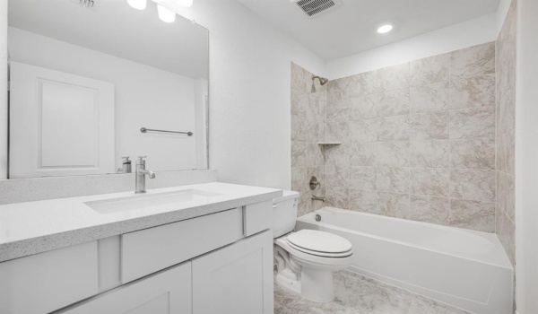 526 Chatham Street, Oak Point, TX 75068, 6 Bedrooms Bedrooms, ,6 BathroomsBathrooms,Residential,For Sale,526 Chatham Street,20832935
