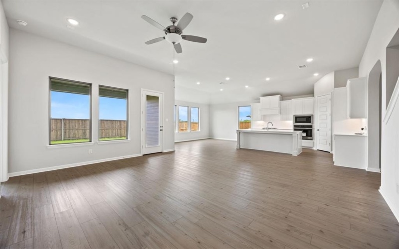 705 Bonnie Rose Lane, Van Alstyne, TX 75495, 4 Habitaciones Habitaciones , ,3 BañosBaños,Residential,En Venta,705 Bonnie Rose Lane,20832949