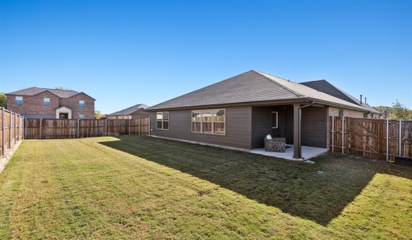 1911 Rolling Ridge Drive, Van Alstyne, TX 75495, 4 Bedrooms Bedrooms, ,2 BathroomsBathrooms,Residential,For Sale,1911 Rolling Ridge Drive,20833092