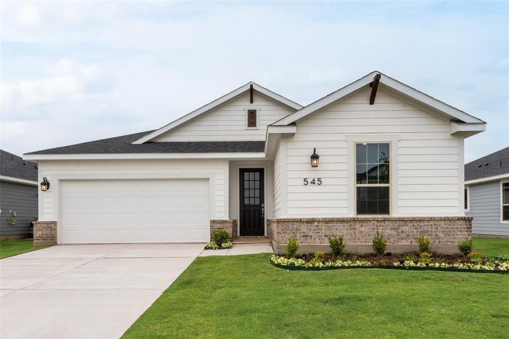 545 Marcus Lane, Crowley, TX 76036, 3 Bedrooms Bedrooms, ,2 BathroomsBathrooms,Residential,For Sale,545 Marcus Lane,20833251