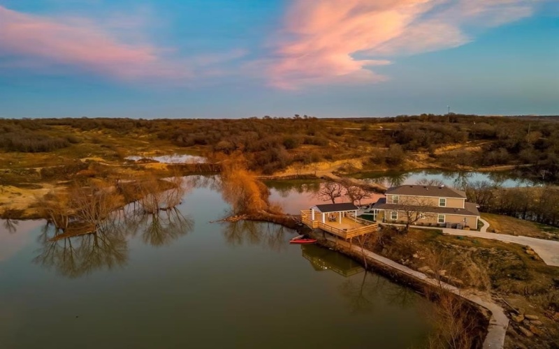 150 Private Road 1758, Chico, TX 76431, 4 Habitaciones Habitaciones , ,3 BañosBaños,Residential,En Venta,150 Private Road 1758,20833496