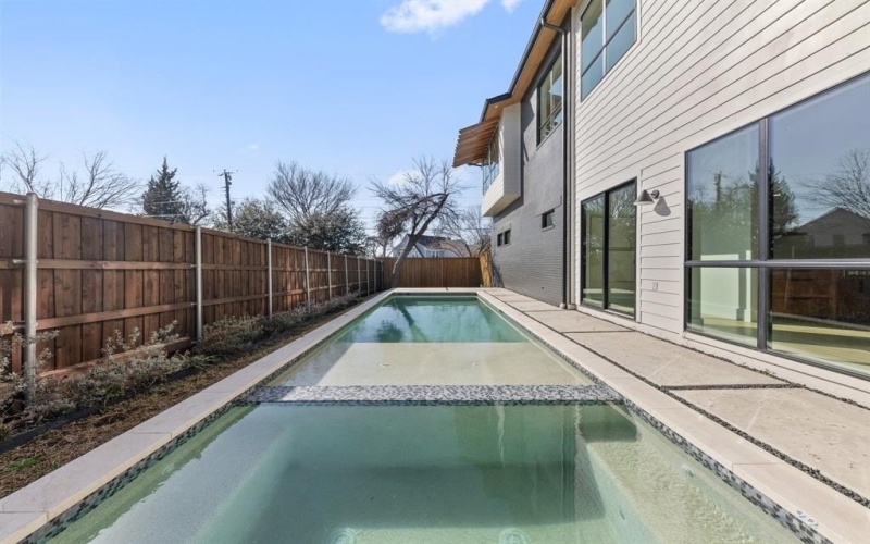 1909 Mcmillan Avenue, Dallas, TX 75206, 4 Bedrooms Bedrooms, ,5 BathroomsBathrooms,Residential,For Sale,1909 Mcmillan Avenue,20833625
