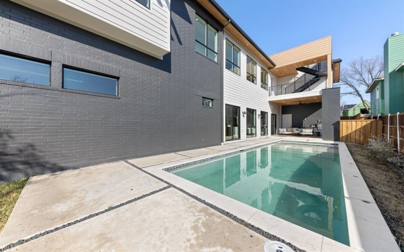 1909 Mcmillan Avenue, Dallas, TX 75206, 4 Bedrooms Bedrooms, ,5 BathroomsBathrooms,Residential,For Sale,1909 Mcmillan Avenue,20833625