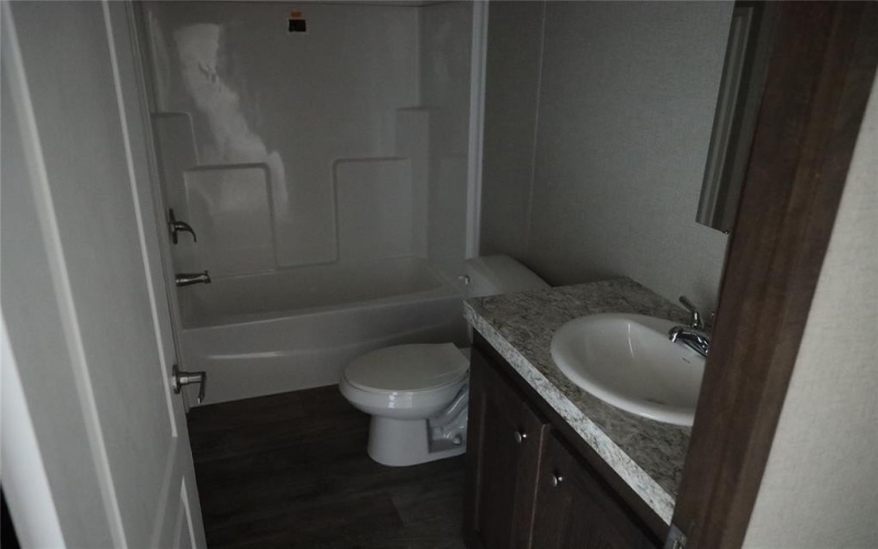 3501 Lake Granbury Drive, Granbury, TX 76048, 3 Bedrooms Bedrooms, ,2 BathroomsBathrooms,Residential,For Sale,3501 Lake Granbury Drive,20833668