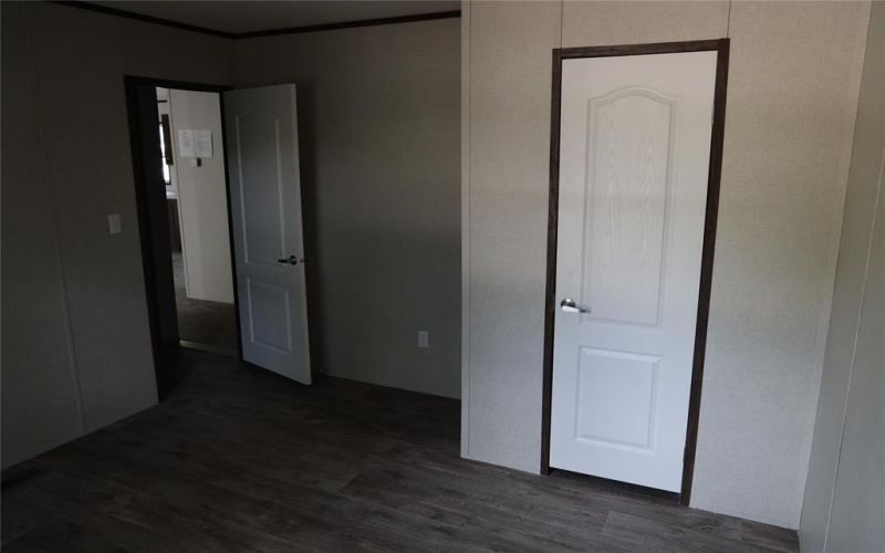 3501 Lake Granbury Drive, Granbury, TX 76048, 3 Bedrooms Bedrooms, ,2 BathroomsBathrooms,Residential,For Sale,3501 Lake Granbury Drive,20833668