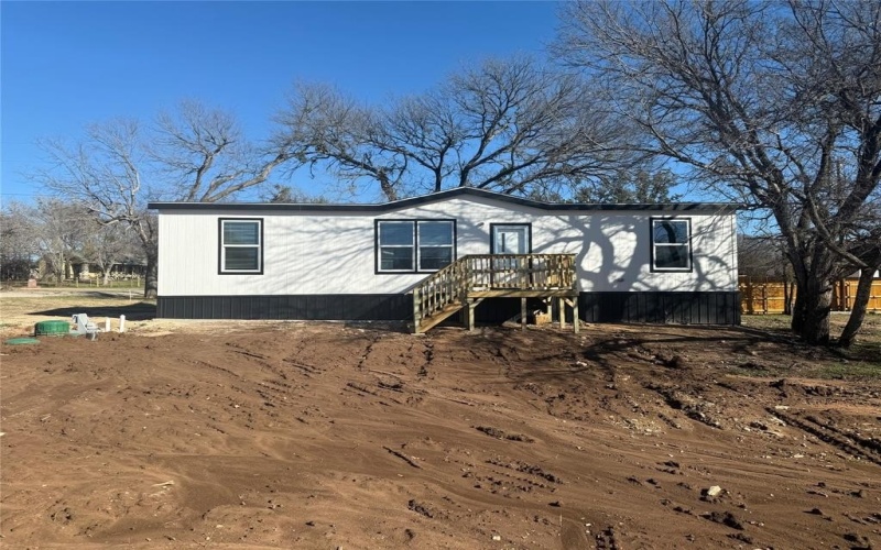 3501 Lake Granbury Drive, Granbury, TX 76048, 3 Bedrooms Bedrooms, ,2 BathroomsBathrooms,Residential,For Sale,3501 Lake Granbury Drive,20833668