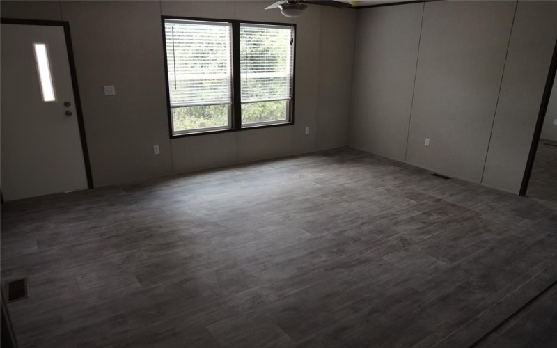 3501 Lake Granbury Drive, Granbury, TX 76048, 3 Bedrooms Bedrooms, ,2 BathroomsBathrooms,Residential,For Sale,3501 Lake Granbury Drive,20833668