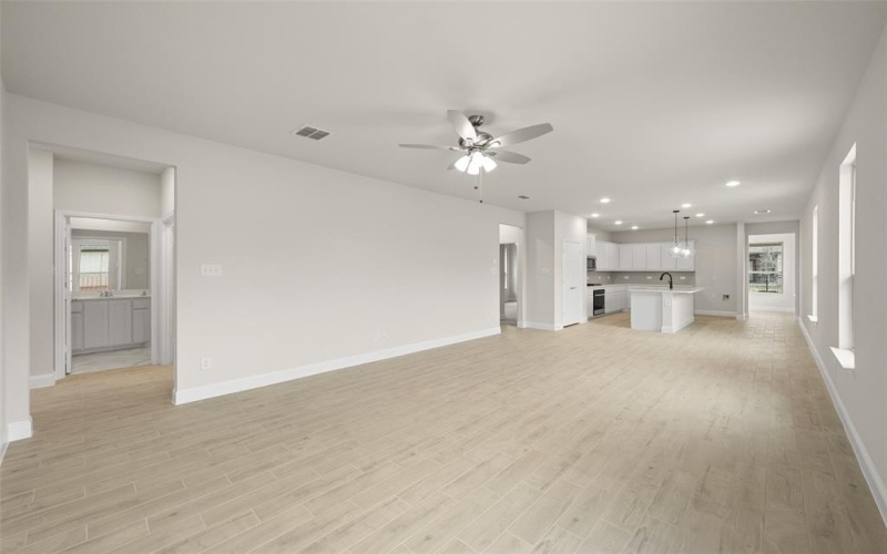 2821 Livestock, Midlothian, TX 76065, 3 Habitaciones Habitaciones , ,2 BañosBaños,Residential,En Venta,2821 Livestock,20830404