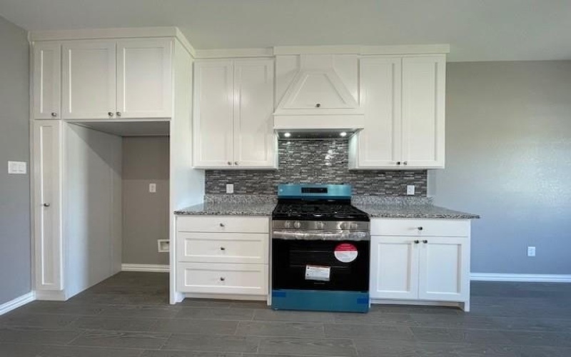 304 Avenue D, Ennis, TX 75119, 3 Bedrooms Bedrooms, ,2 BathroomsBathrooms,Residential,For Sale,304 Avenue D,20830411