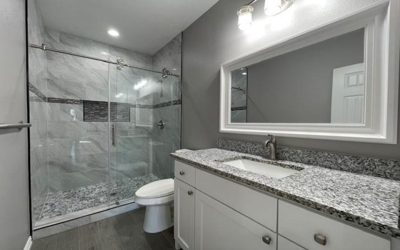 304 Avenue D, Ennis, TX 75119, 3 Bedrooms Bedrooms, ,2 BathroomsBathrooms,Residential,For Sale,304 Avenue D,20830411