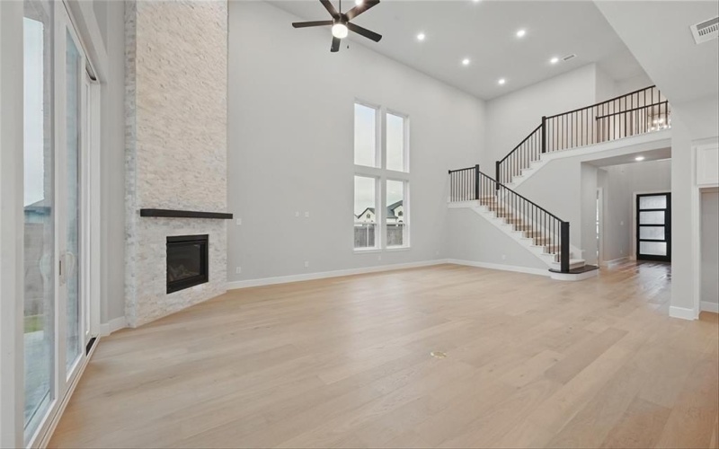 1512 Buttercup Avenue, Aubrey, TX 76227, 4 Bedrooms Bedrooms, ,5 BathroomsBathrooms,Residential,For Sale,1512 Buttercup Avenue,20833766