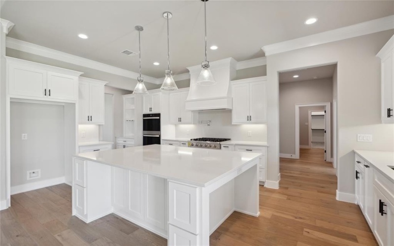 704 Burr Oak Lane, Weatherford, TX 76085, 3 Bedrooms Bedrooms, ,2 BathroomsBathrooms,Residential,For Sale,704 Burr Oak Lane,20833777