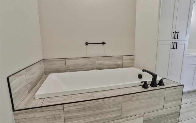 220 Braford Place, Venus, TX 76084, 4 Habitaciones Habitaciones , ,3 BañosBaños,Residential,En Venta,220 Braford Place,20833823