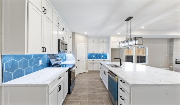 402 Lagoon Drive, Gun Barrel City, TX 75156, 3 Bedrooms Bedrooms, ,2 BathroomsBathrooms,Residential,For Sale,402 Lagoon Drive,20833838