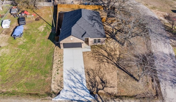402 Lagoon Drive, Gun Barrel City, TX 75156, 3 Bedrooms Bedrooms, ,2 BathroomsBathrooms,Residential,For Sale,402 Lagoon Drive,20833838