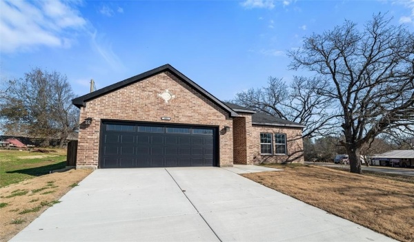 402 Lagoon Drive, Gun Barrel City, TX 75156, 3 Bedrooms Bedrooms, ,2 BathroomsBathrooms,Residential,For Sale,402 Lagoon Drive,20833838