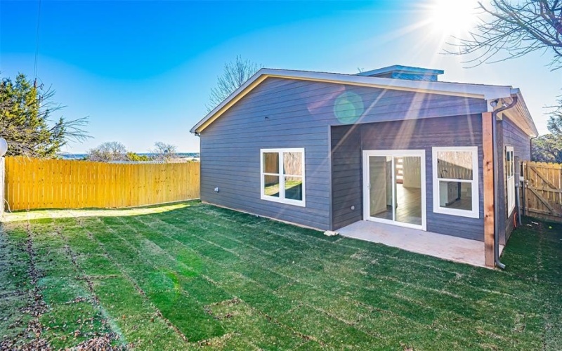 3320 Brazos River Drive, Granbury, TX 76048, 3 Bedrooms Bedrooms, ,2 BathroomsBathrooms,Residential,For Sale,3320 Brazos River Drive,20833979
