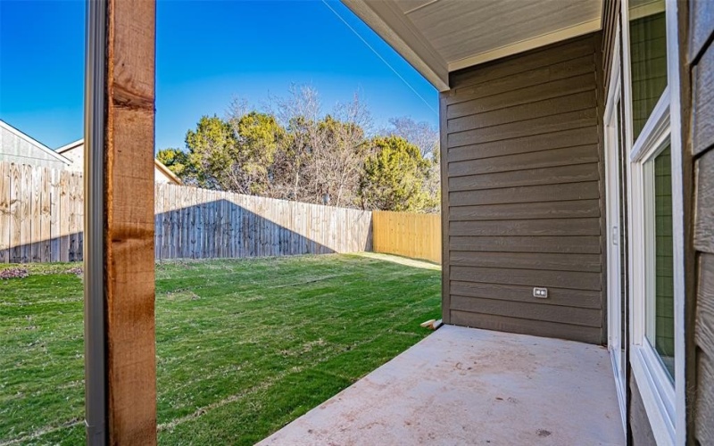 3320 Brazos River Drive, Granbury, TX 76048, 3 Bedrooms Bedrooms, ,2 BathroomsBathrooms,Residential,For Sale,3320 Brazos River Drive,20833979