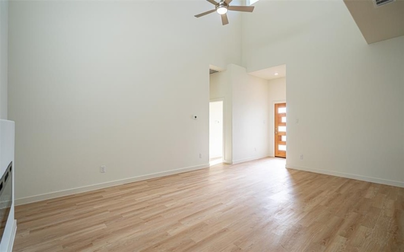 3320 Brazos River Drive, Granbury, TX 76048, 3 Bedrooms Bedrooms, ,2 BathroomsBathrooms,Residential,For Sale,3320 Brazos River Drive,20833979