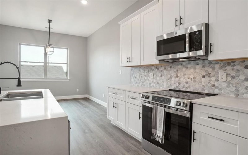 5824 Belaire Circle, Granbury, TX 76048, 3 Bedrooms Bedrooms, ,2 BathroomsBathrooms,Residential,For Sale,5824 Belaire Circle,20833992