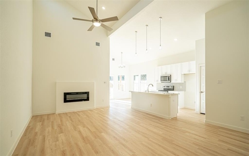 3501 Brazos River Drive, Granbury, TX 76048, 3 Bedrooms Bedrooms, ,2 BathroomsBathrooms,Residential,For Sale,3501 Brazos River Drive,20834044