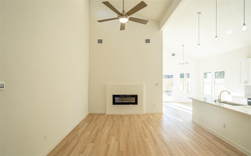 3501 Brazos River Drive, Granbury, TX 76048, 3 Bedrooms Bedrooms, ,2 BathroomsBathrooms,Residential,For Sale,3501 Brazos River Drive,20834044
