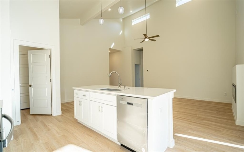 3501 Brazos River Drive, Granbury, TX 76048, 3 Bedrooms Bedrooms, ,2 BathroomsBathrooms,Residential,For Sale,3501 Brazos River Drive,20834044