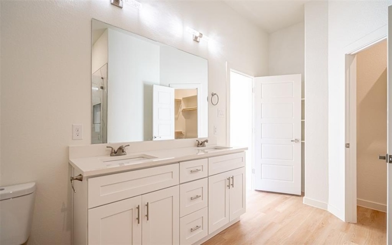 3501 Brazos River Drive, Granbury, TX 76048, 3 Bedrooms Bedrooms, ,2 BathroomsBathrooms,Residential,For Sale,3501 Brazos River Drive,20834044