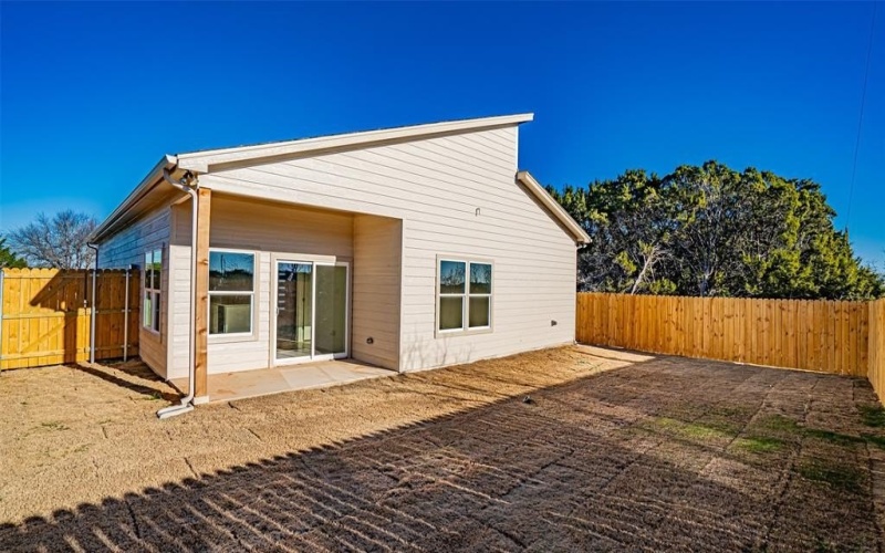 3501 Brazos River Drive, Granbury, TX 76048, 3 Bedrooms Bedrooms, ,2 BathroomsBathrooms,Residential,For Sale,3501 Brazos River Drive,20834044