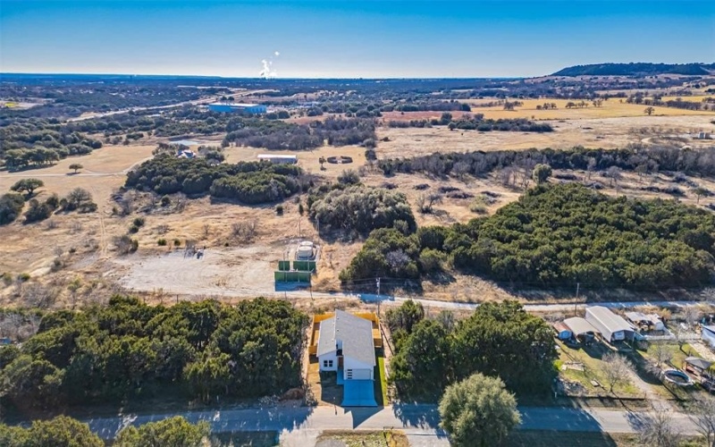 3501 Brazos River Drive, Granbury, TX 76048, 3 Bedrooms Bedrooms, ,2 BathroomsBathrooms,Residential,For Sale,3501 Brazos River Drive,20834044