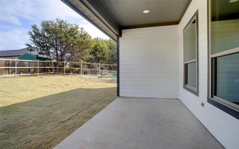 5813 Stonegate Circle, Granbury, TX 76048, 3 Bedrooms Bedrooms, ,2 BathroomsBathrooms,Residential,For Sale,5813 Stonegate Circle,20834052