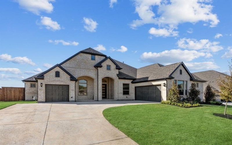 7108 Fireside Drive, Lantana, TX 76226, 4 Bedrooms Bedrooms, ,5 BathroomsBathrooms,Residential,For Sale,7108 Fireside Drive,20830688