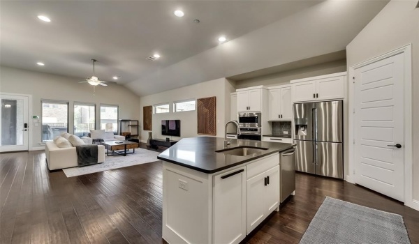 3742 Harvest Lane, Frisco, TX 75034, 3 Bedrooms Bedrooms, ,2 BathroomsBathrooms,Residential Lease,For Rent,3742 Harvest Lane,20830707