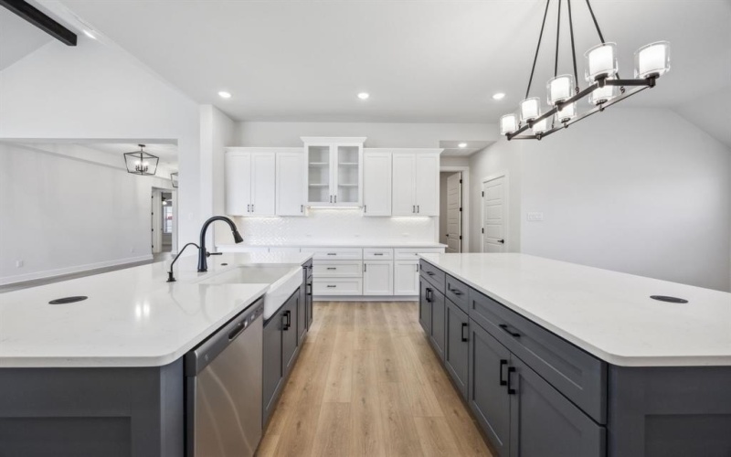 740 Carriage Hill Road, Midlothian, TX 76065, 4 Habitaciones Habitaciones , ,3 BañosBaños,Residential,En Venta,740 Carriage Hill Road,20830785