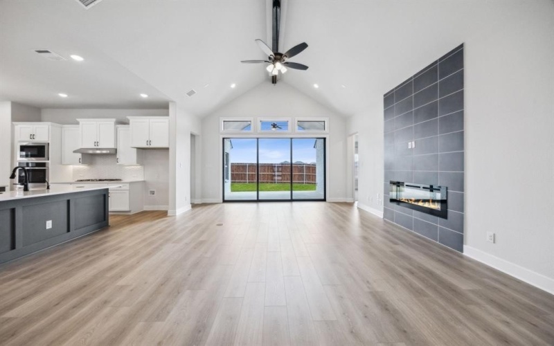 740 Carriage Hill Road, Midlothian, TX 76065, 4 Habitaciones Habitaciones , ,3 BañosBaños,Residential,En Venta,740 Carriage Hill Road,20830785