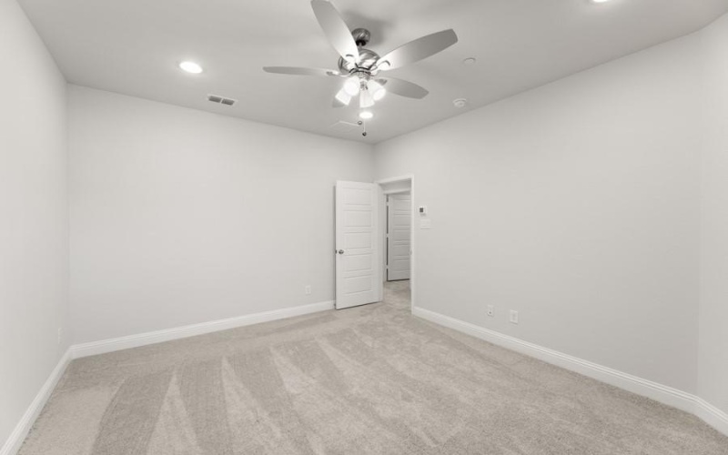 3061 Tall Pine, Corinth, TX 76210, 3 Bedrooms Bedrooms, ,2 BathroomsBathrooms,Residential,For Sale,3061 Tall Pine,20830840