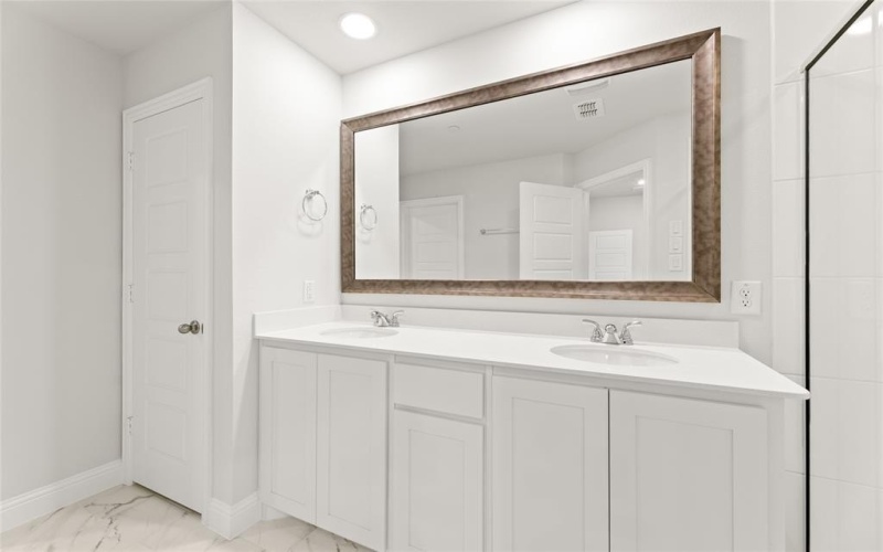 3061 Tall Pine, Corinth, TX 76210, 3 Bedrooms Bedrooms, ,2 BathroomsBathrooms,Residential,For Sale,3061 Tall Pine,20830840