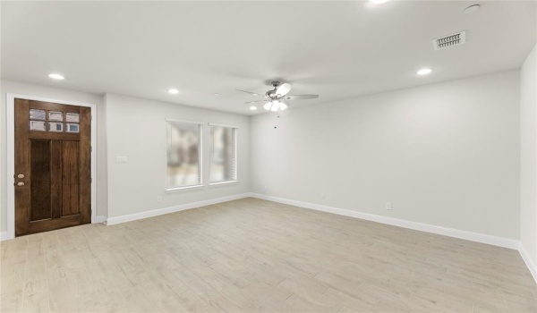 3045 Tall Pine, Corinth, TX 76210, 3 Bedrooms Bedrooms, ,2 BathroomsBathrooms,Residential,For Sale,3045 Tall Pine,20830859