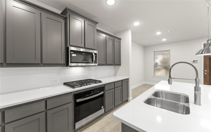 3045 Tall Pine, Corinth, TX 76210, 3 Bedrooms Bedrooms, ,2 BathroomsBathrooms,Residential,For Sale,3045 Tall Pine,20830859