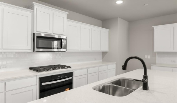3049 Tall Pine, Corinth, TX 76210, 4 Bedrooms Bedrooms, ,2 BathroomsBathrooms,Residential,For Sale,3049 Tall Pine,20830882