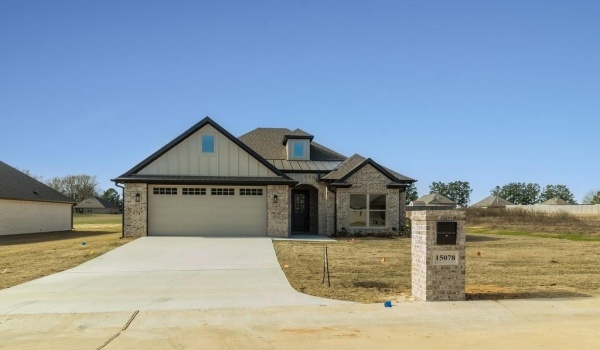 15078 High Country Acres Lane, Tyler, TX 75706, 3 Bedrooms Bedrooms, ,2 BathroomsBathrooms,Residential,For Sale,15078 High Country Acres Lane,20831048