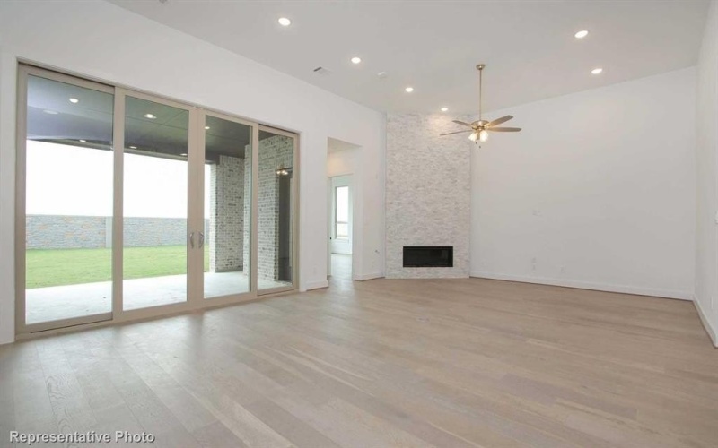 4321 Clydesdale Drive, Aubrey, TX 76227, 4 Bedrooms Bedrooms, ,3 BathroomsBathrooms,Residential,For Sale,4321 Clydesdale Drive,20834814
