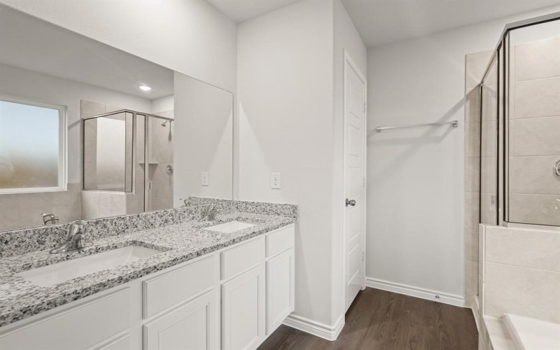 111 Driftwood Drive, Cleburne, TX 76031, 3 Bedrooms Bedrooms, ,2 BathroomsBathrooms,Residential,For Sale,111 Driftwood Drive,20834932